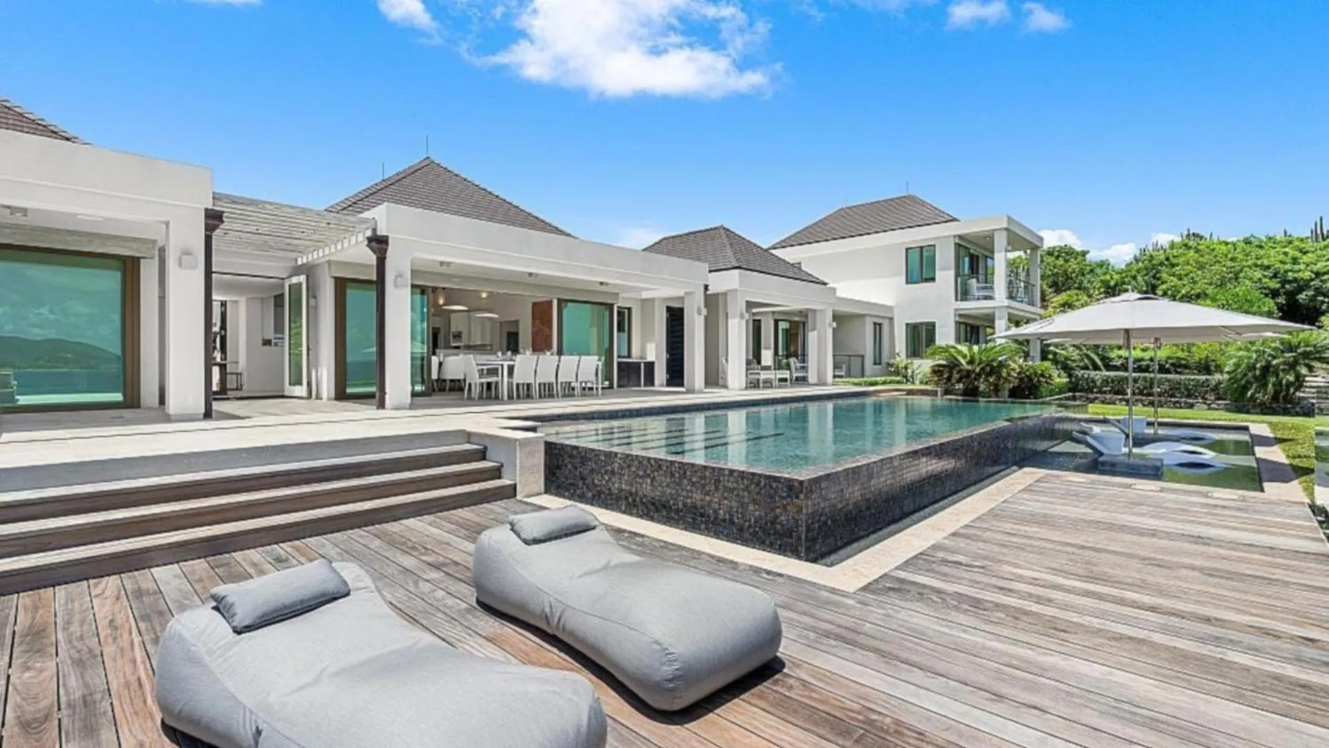 Villa Luxury Tower Virgin Islands Spanish Town
